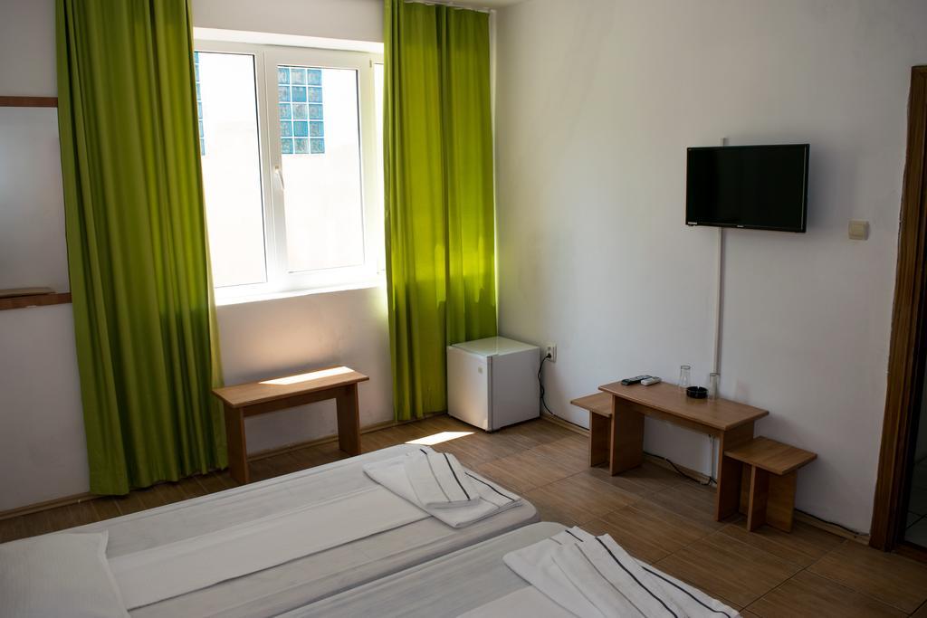 Tiberius Residence Костинещи Екстериор снимка